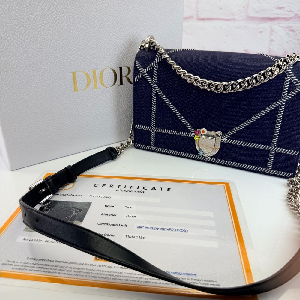 Christian Dior Denim Quilted Diorama Floral Spring Flap Bag - Picture 14 of 15